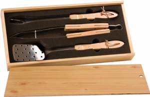 3 Piece BBQ Set in Wooden Pine Box